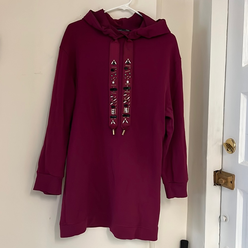 Zara sweatshirt size Small